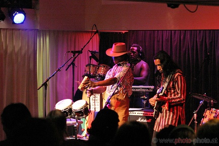 Bongo Reggae (20071209 0031)